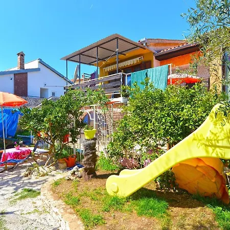 Fuer 3 Personen Ca 25 Qm In Pjescana Uvala, Istrien Istrische Riviera Apartment Pjescana Uvala