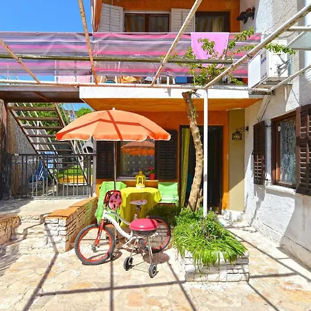 Fuer 3 Personen Ca 25 Qm In Pjescana Uvala, Istrien Istrische Riviera * Pjescana Uvala