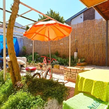 Apartment Fuer 3 Personen Ca 25 Qm In Pjescana Uvala, Istrien Istrische Riviera *