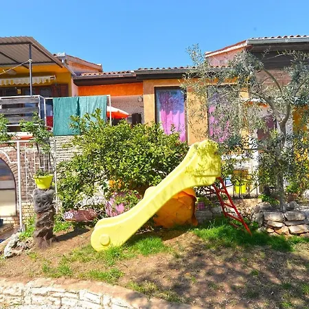 Fuer 3 Personen Ca 25 Qm In Pjescana Uvala, Istrien Istrische Riviera Apartment *