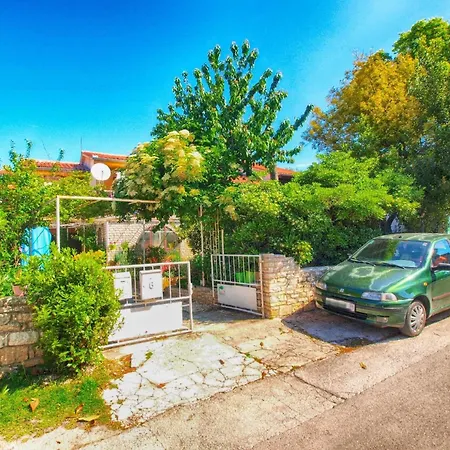 Fuer 3 Personen Ca 25 Qm In Pjescana Uvala, Istrien Istrische Riviera *